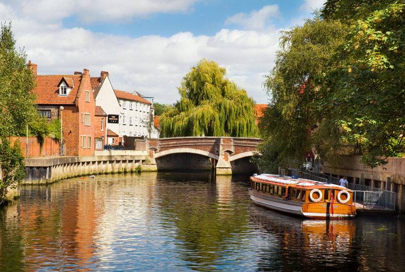 Norwich-River-Wensum-2